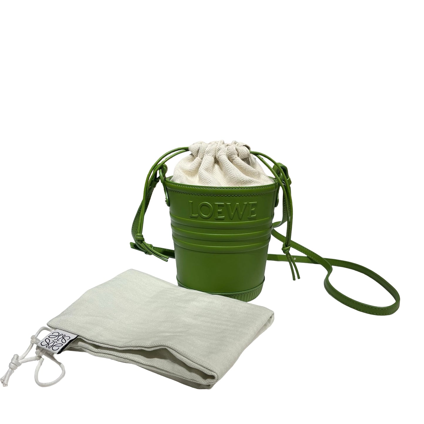 LOEWE BUCKET BAG [3001153]