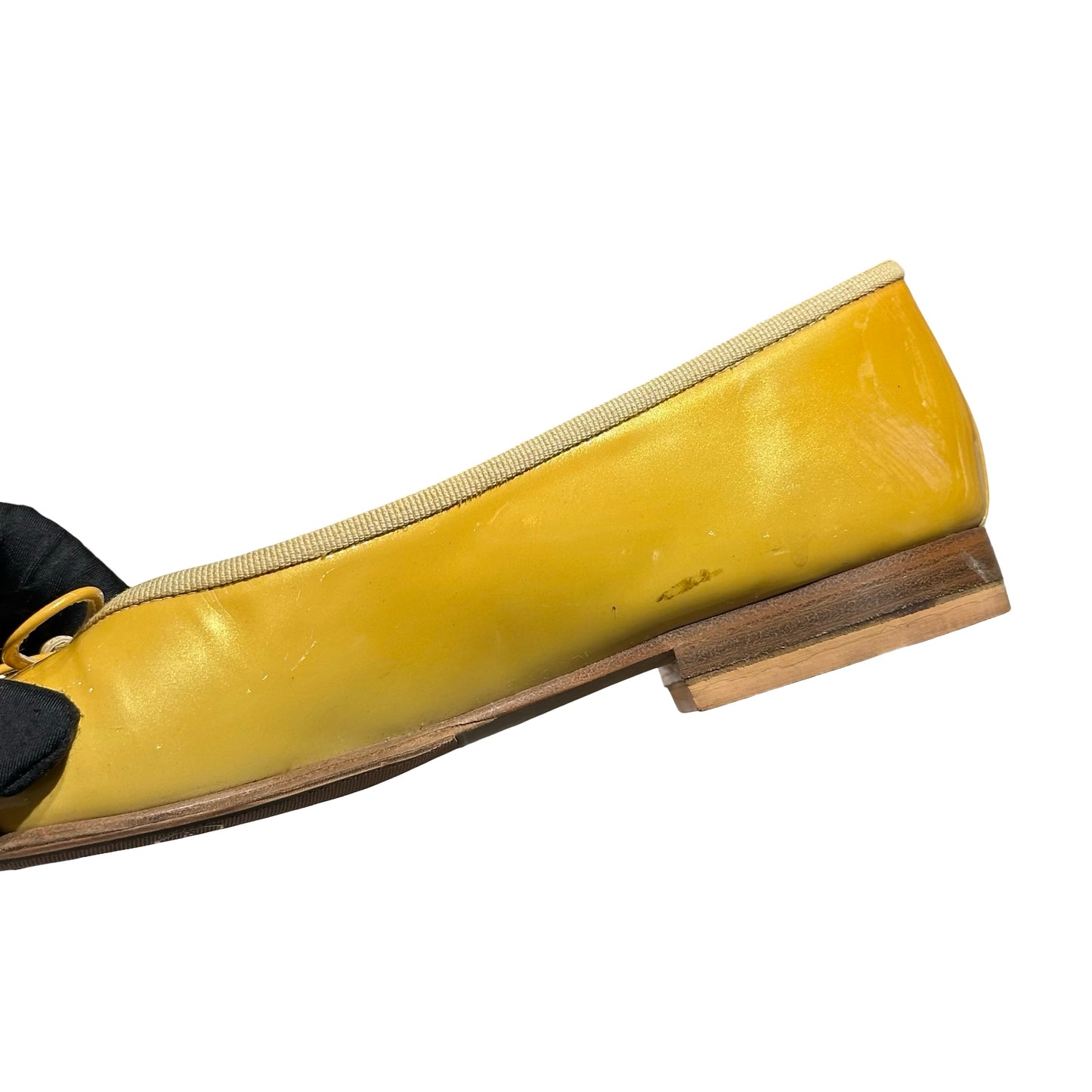 CHANEL YELLOW SHOES [3001028]