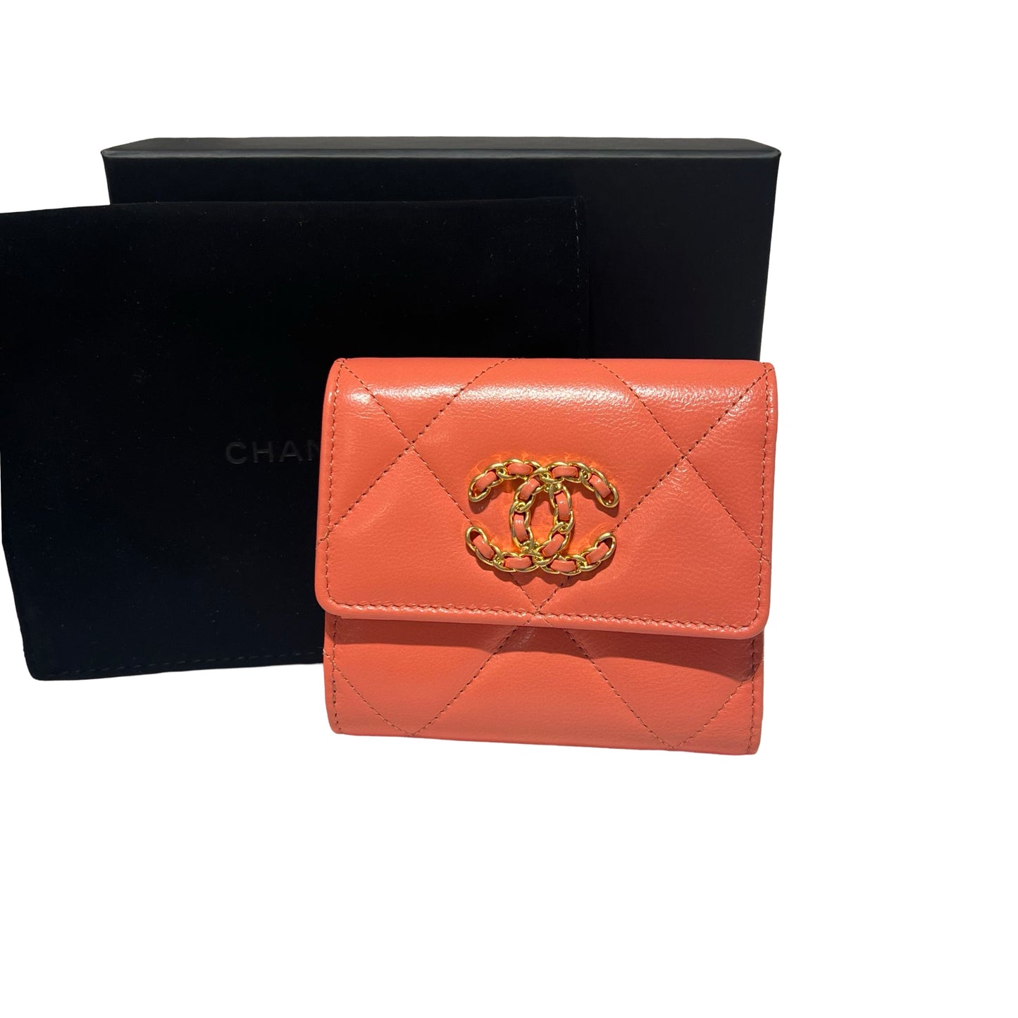 Matelasse Quilted Calfskin  Wallet [101558]