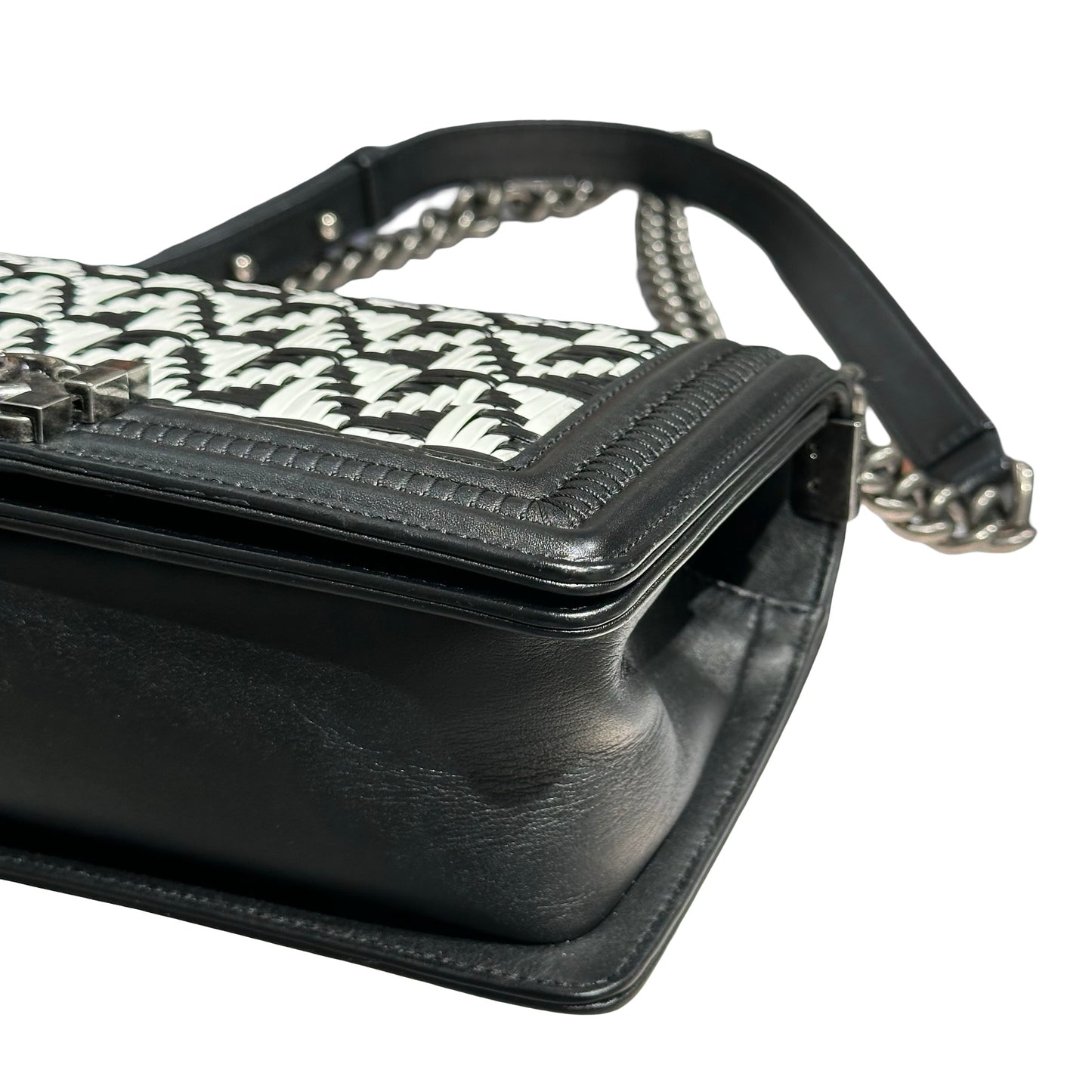 CHANEL LE BOY MEDIUM 25 [3000559]