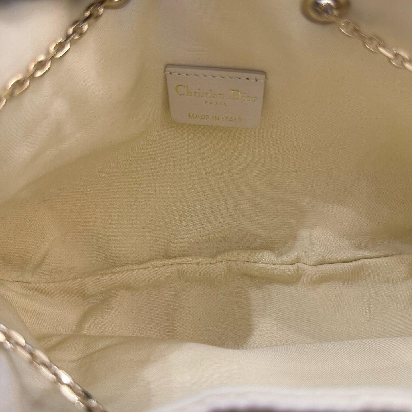 DIOR DRAWSTRING CHAIN SHOULDER BAG [3000398]