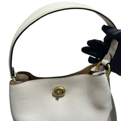 COACH WHITE BUCKET [3000192]