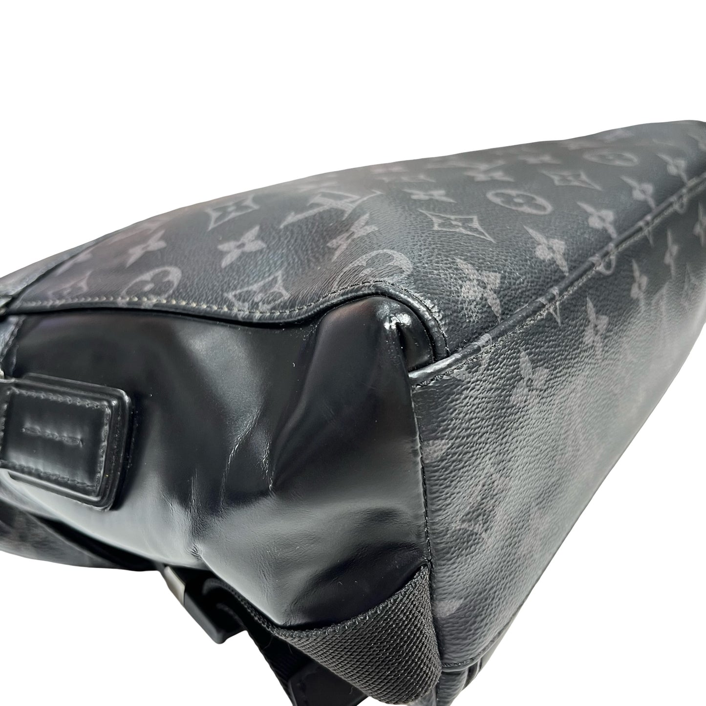 LV VOYAGER BAG [3001160]