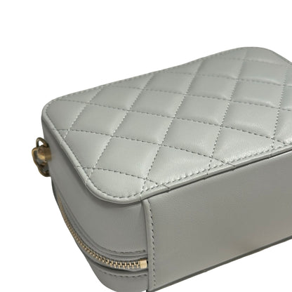 CHANEL CAMERA BAG [3000508]