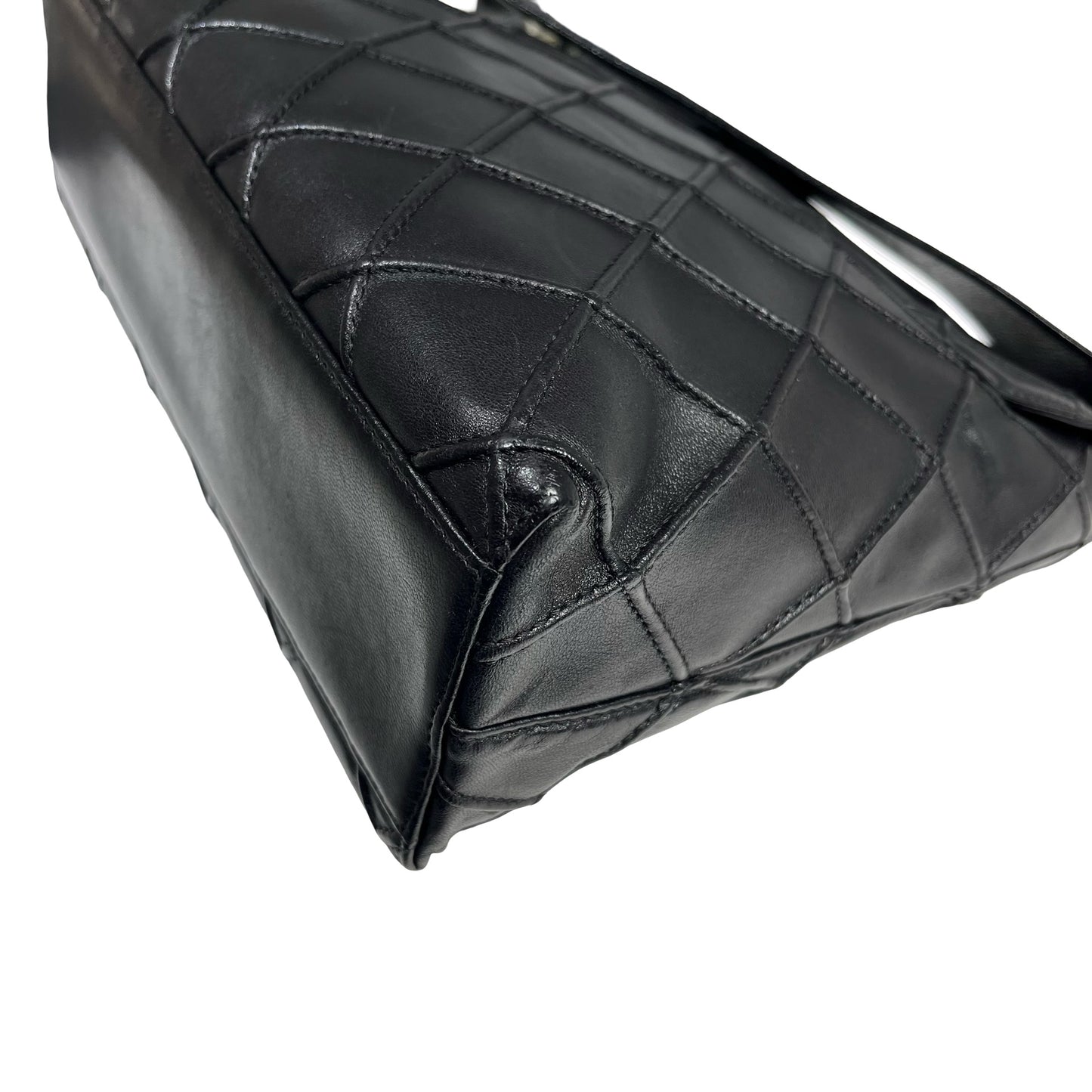 CHANEL QUILTED VINTAGE BLK SHOULDER BAG [3001101]