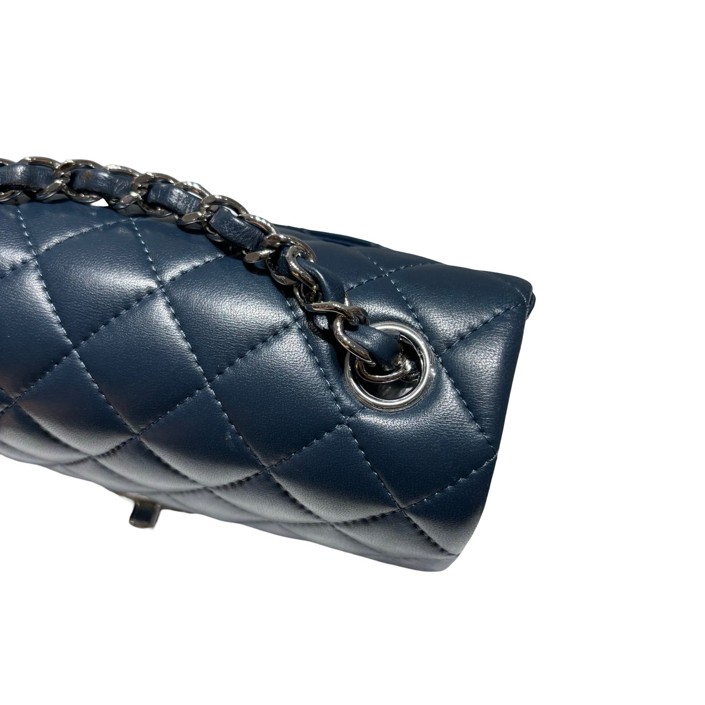 CHANEL FLAP BAG 20 [3000365]