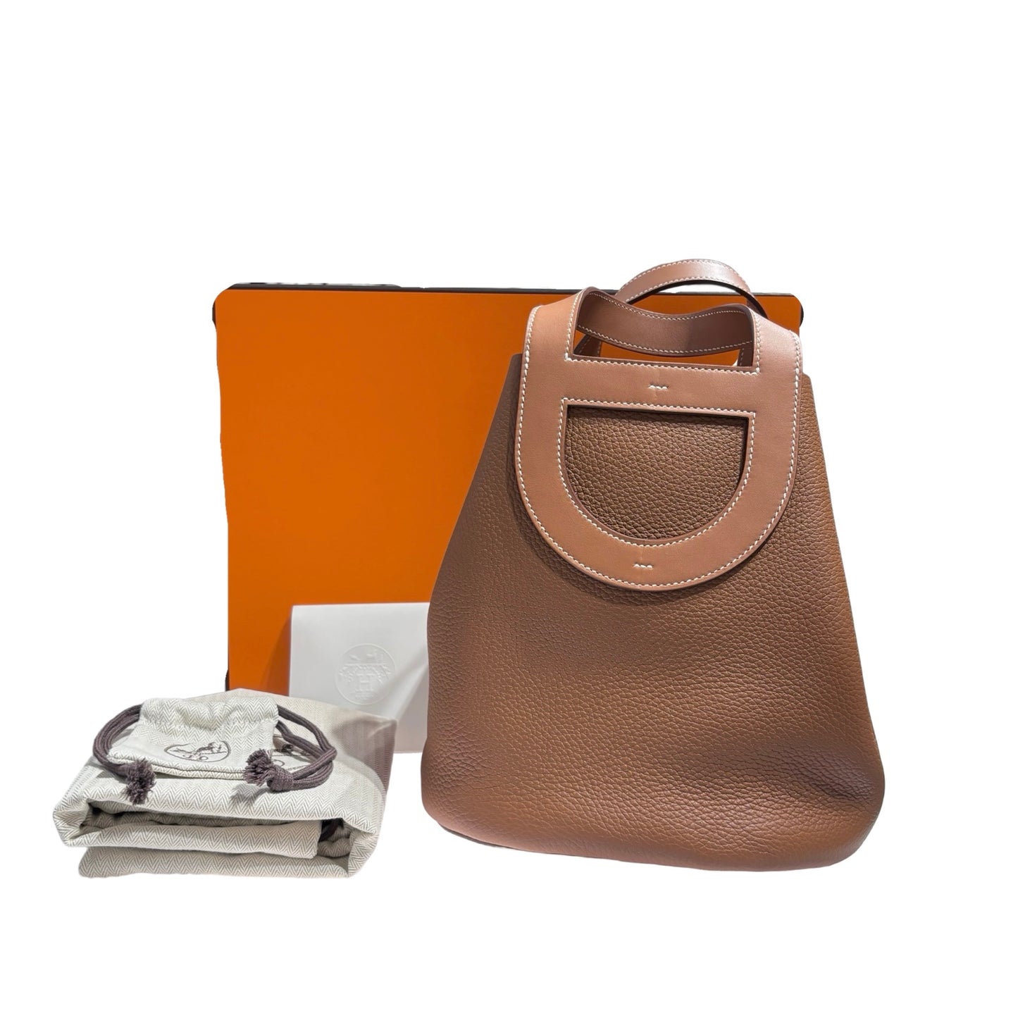 HERMES IN THE LOOP 23 [3000397]