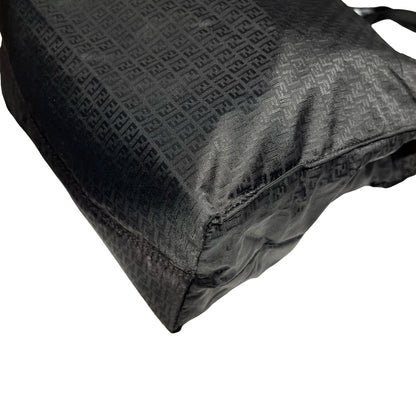FENDI BLACK CANVAS HAND BAG [3000654]