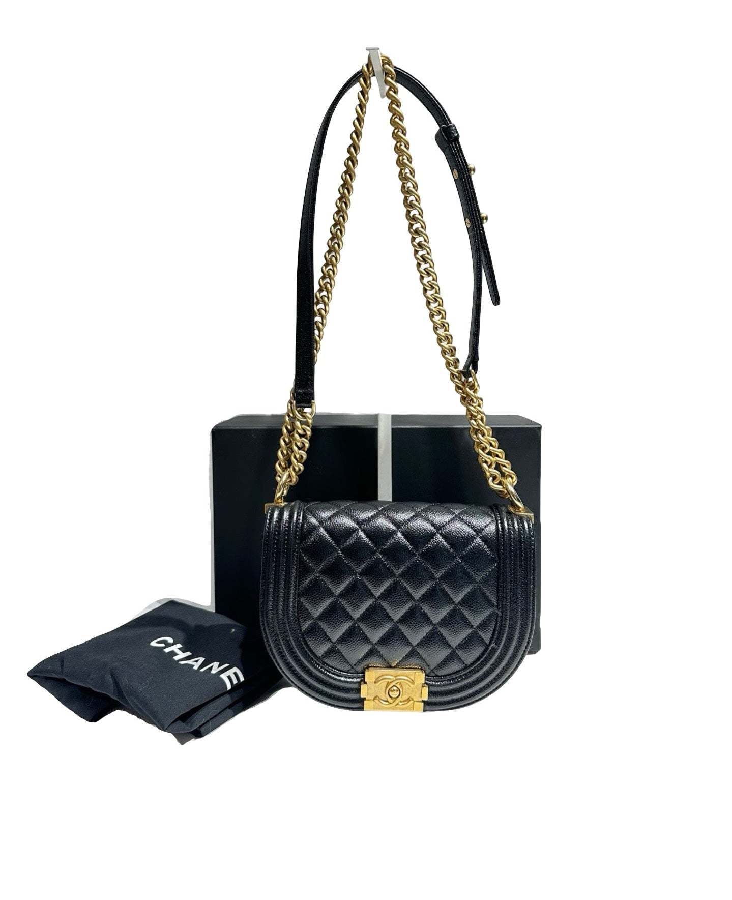 CHANEL HALF MOON BOY [3001135]