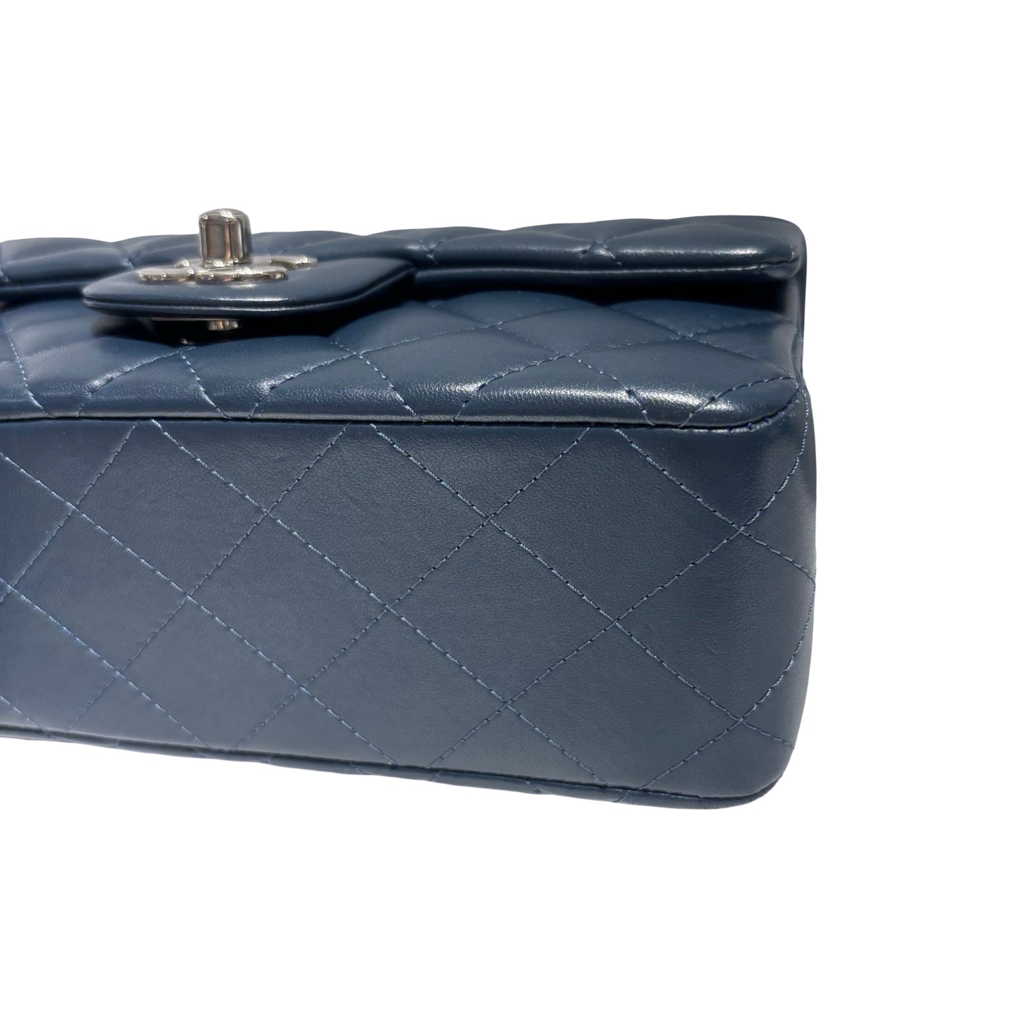 CHANEL FLAP BAG 20 [3000365]