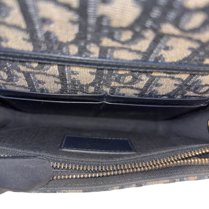 DIOR SLG 30 MONTAIGNE POUCH WITH STRAP & CHAIN [3001916]