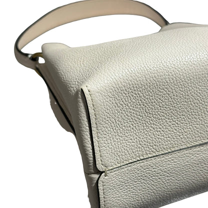 COACH WHITE BUCKET [3000192]