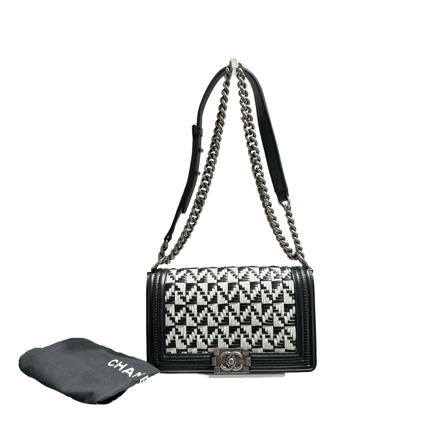 CHANEL LE BOY MEDIUM 25 [3000559]
