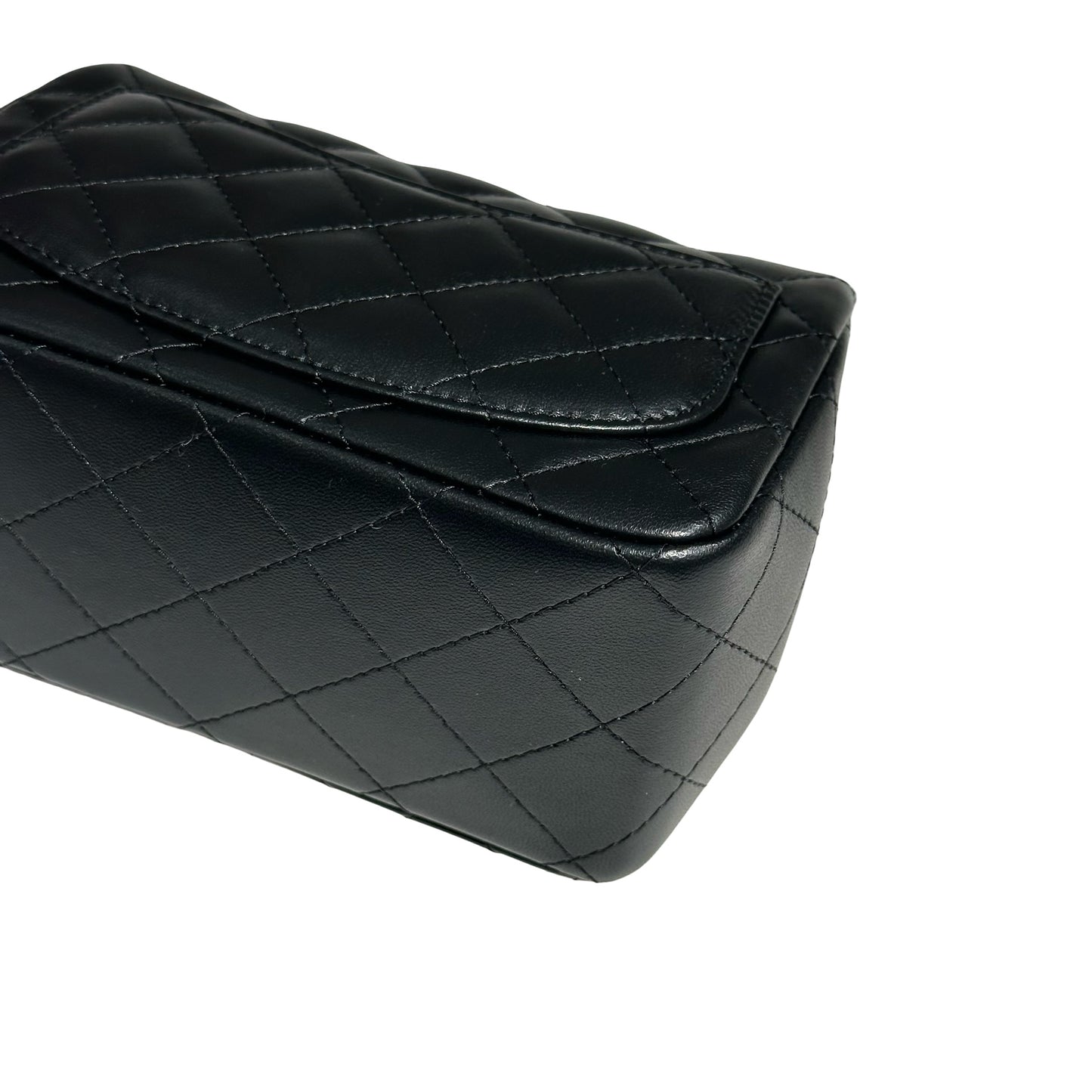 CHANEL MINI SQUARE 17 [3000224]