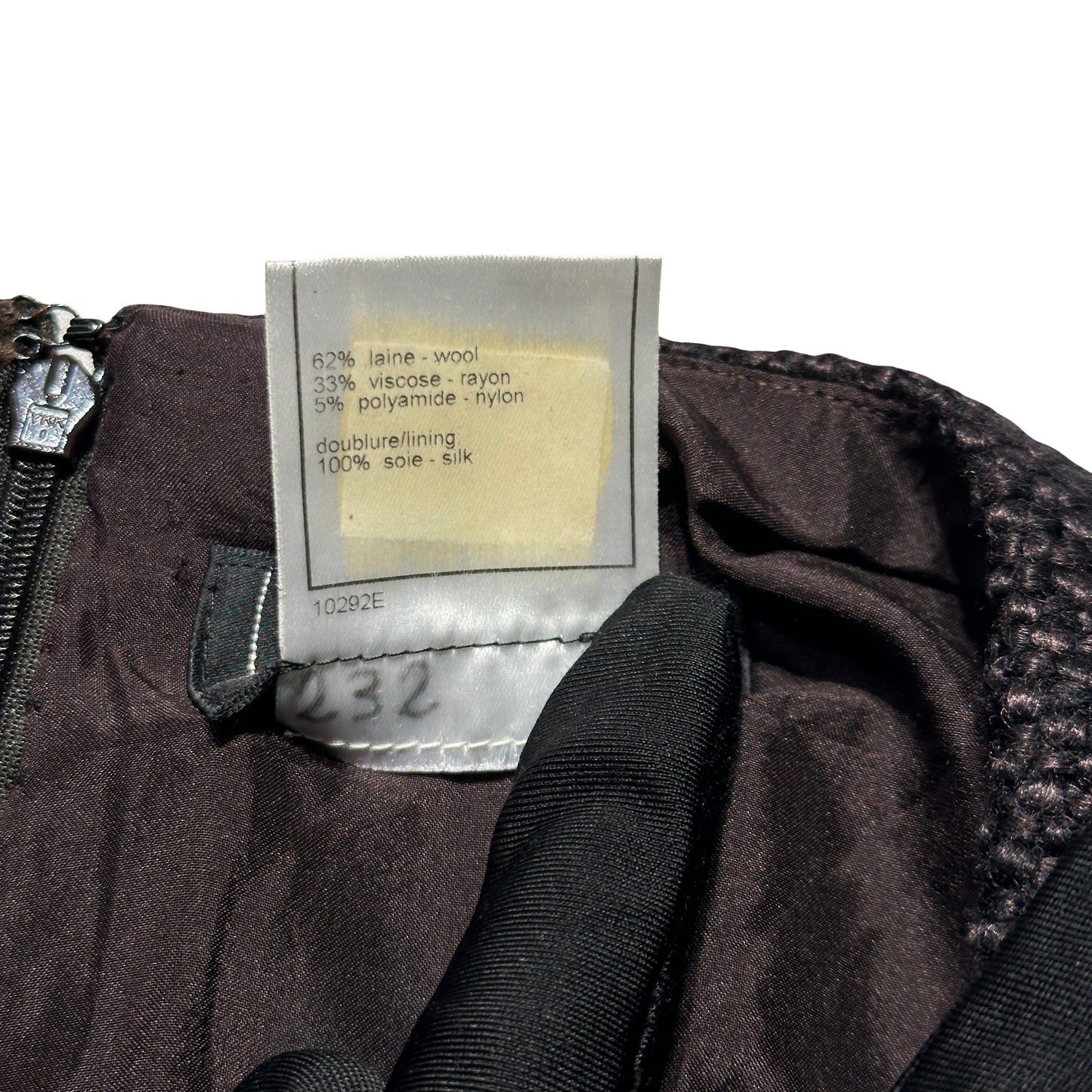 CHANEL SUIT (JACKET AND SKIRT) [20002040]