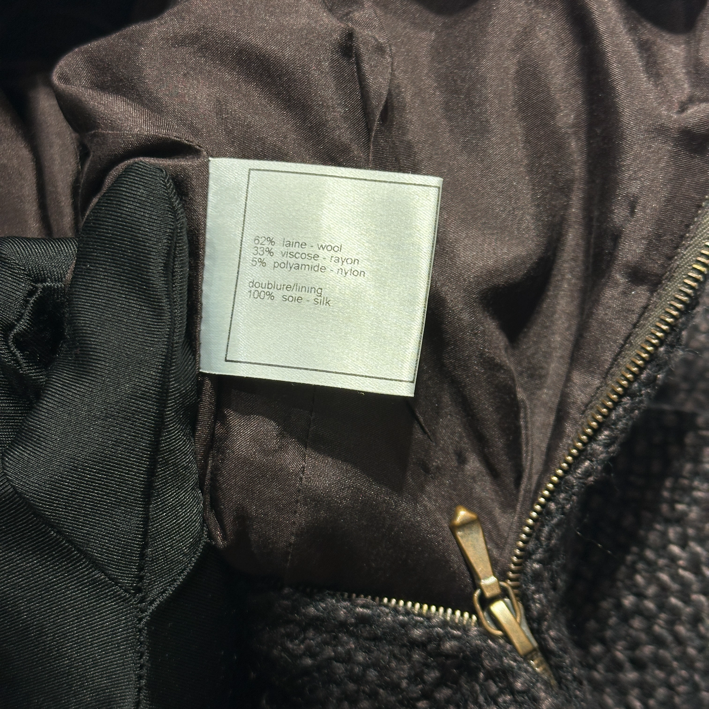 CHANEL SUIT (JACKET AND SKIRT) [20002040]
