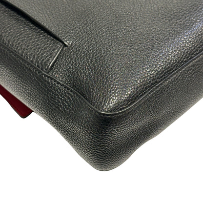 Used FENDI Calfskin Leather Baguette messenger Messenger Bag PHW Black