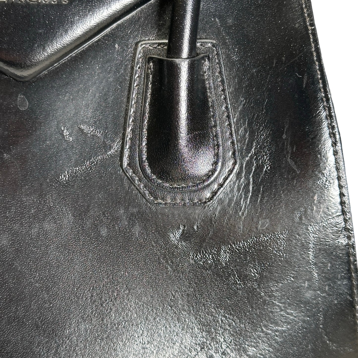 Used GIVENCHY Smooth Leather Antigona Handbag Black