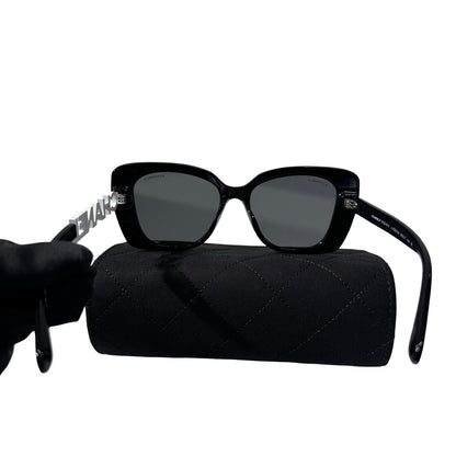 Used Chanel Sunglasses Sunglasses SUNGLASSESS Black