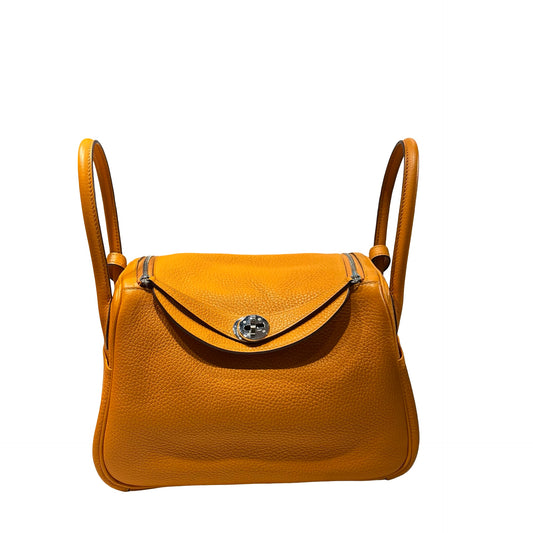 Used Hermès Clemence leather Lindy 26 Cross Body Bag PHW Orange (93)