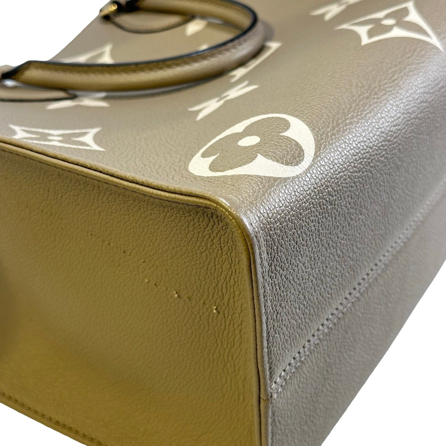 Used LOUIS VUITTON Monogram Empreinte Giant Monogram OnTheGo Tote Bag Tourterelle Creme