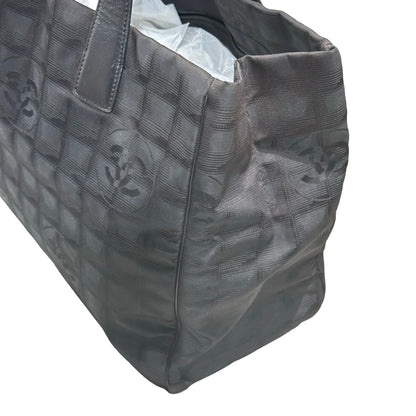 Used CHANEL Canvas Vintage Shoulder Black Shoulder Bag Black