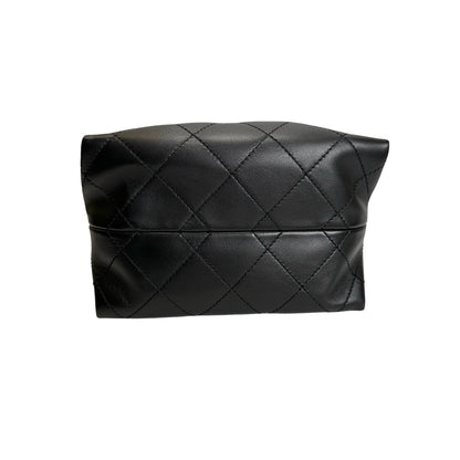 Brand New CHANEL Quilted Leather Gabrielle Hobo Bucket Bag Black Gold