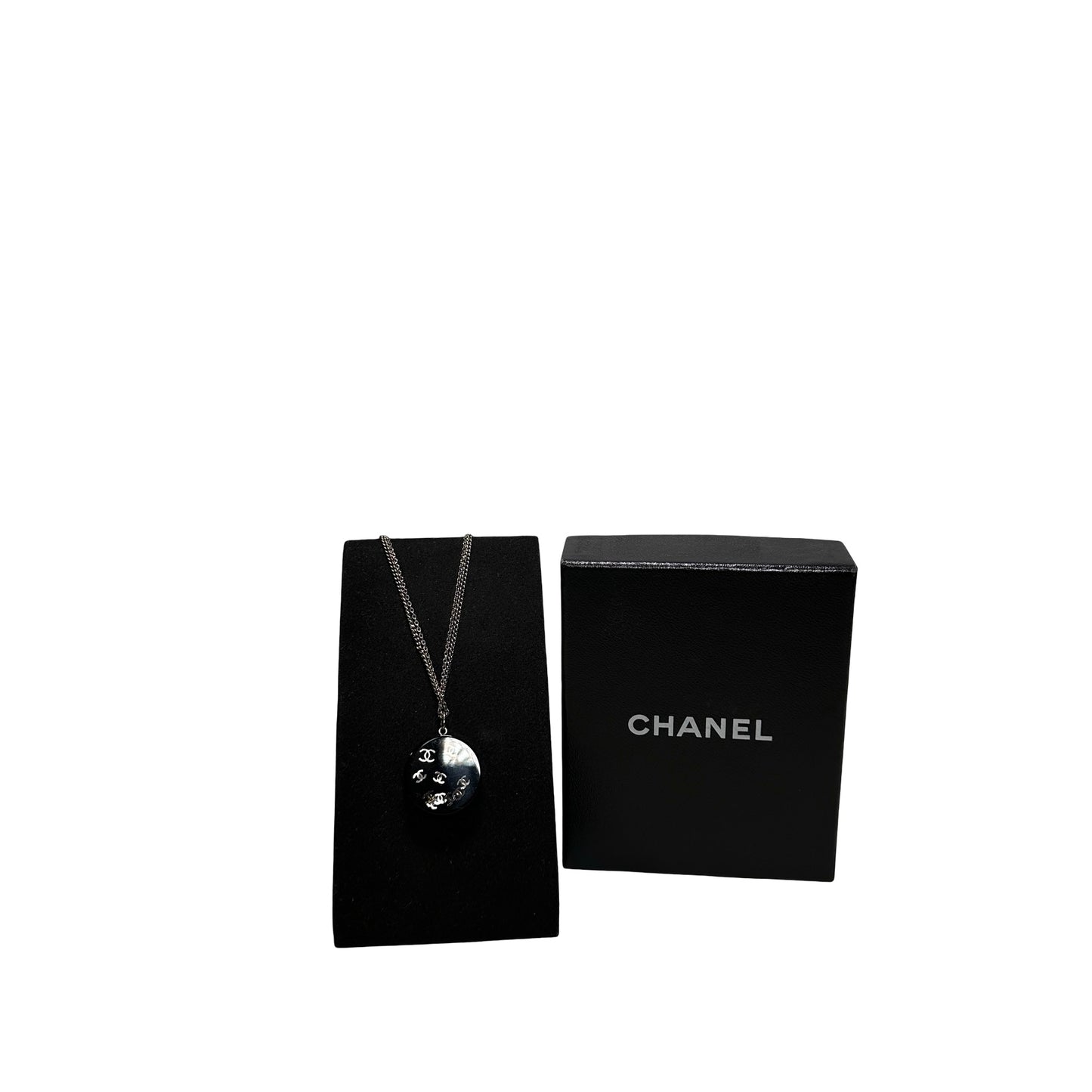 Used CHANEL Black Round Pendant Necklace with Silver CC Logos Necklace Black Silver