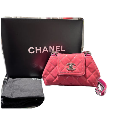 Used CHANEL Flat bag Pink PHW