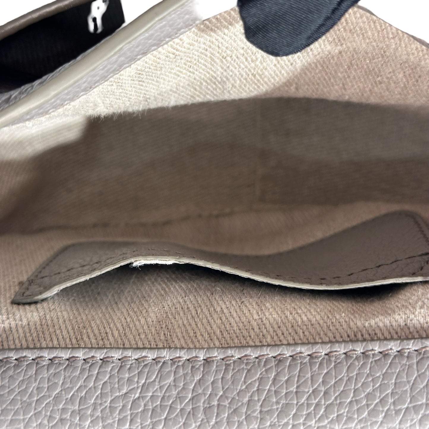 Used CHLOE Grained Calfskin Cross body bag Saddle Bag Grey