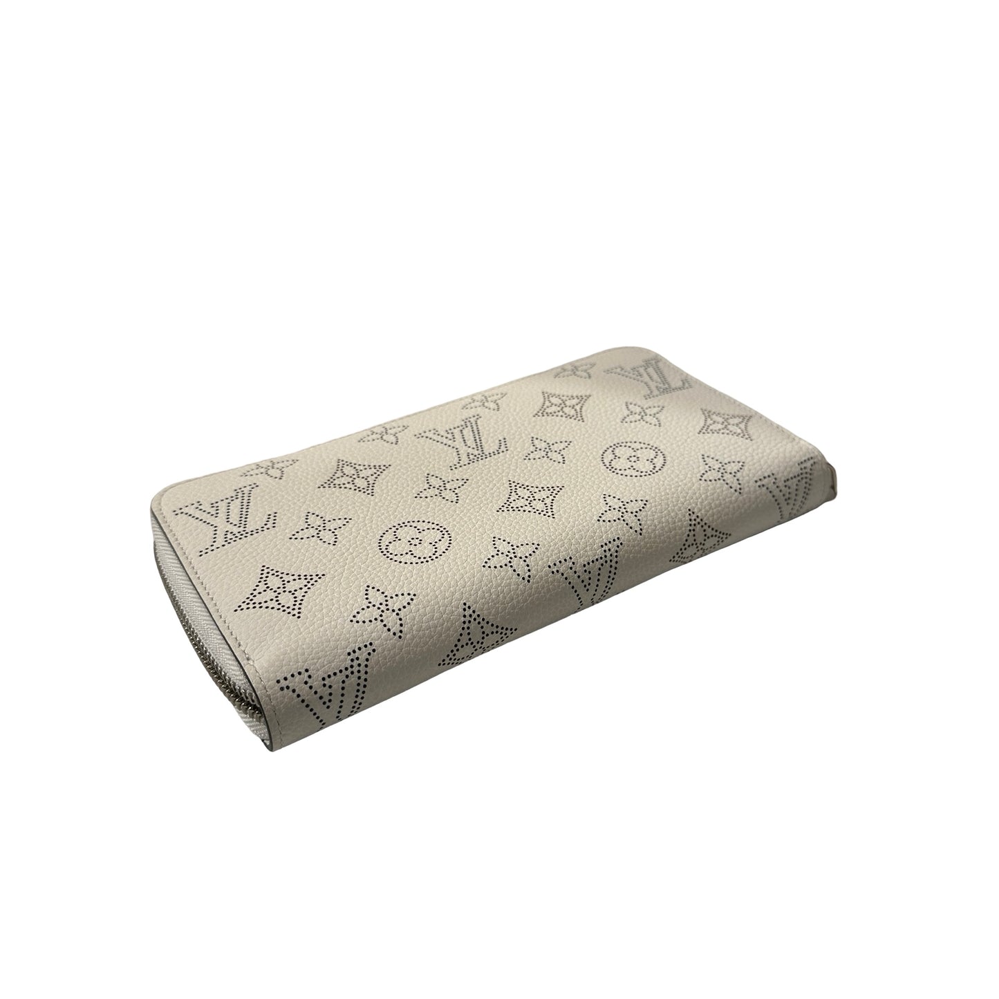 Used LOUIS VUITTON Mahina perforated calf leather Long wallet Wallet White PHW