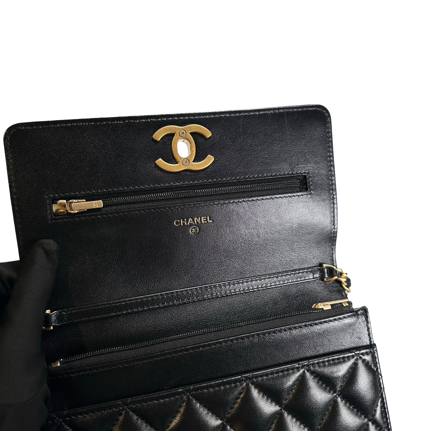 Used CHANEL Quilted Lambskin Wallet on chain Wallet on chain Black GHW