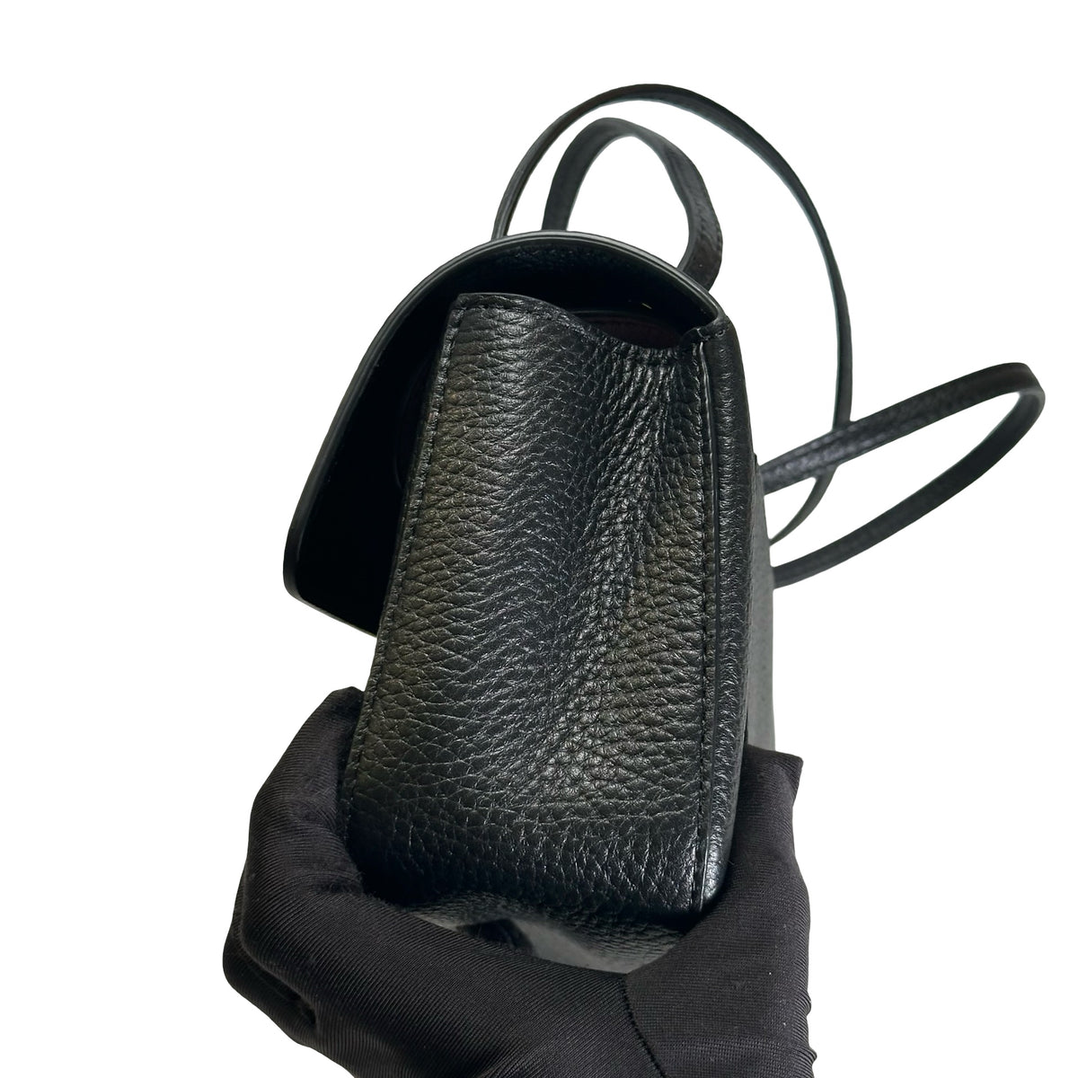 Brand New CHANEL Caviar Leather Flap Bag Shoulder Bag Black Gold