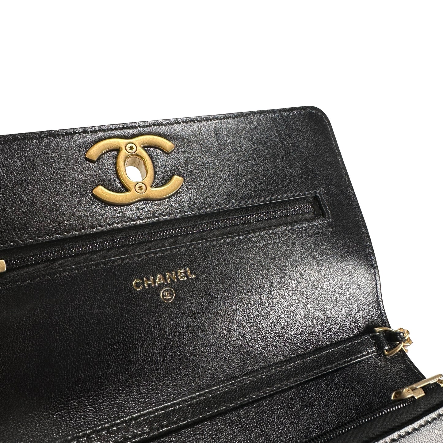 Used CHANEL Quilted Lambskin Wallet on chain Wallet on chain Black GHW