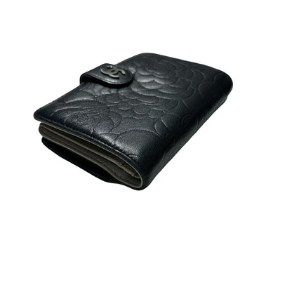 Used CHANEL Camellia Caviar Camellia Wallet Black Silver