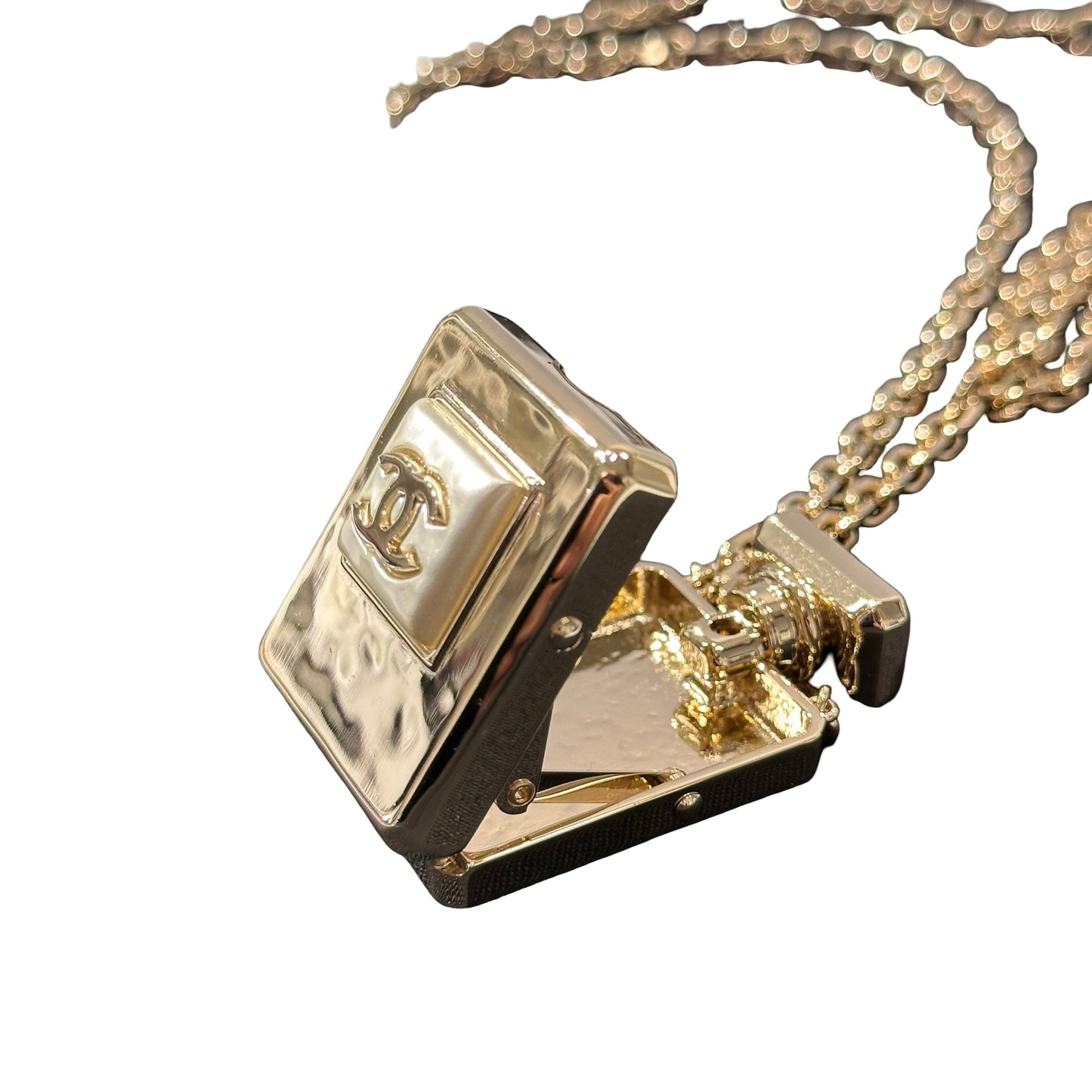 Used Chanel Yellow Gold Necklace Gold