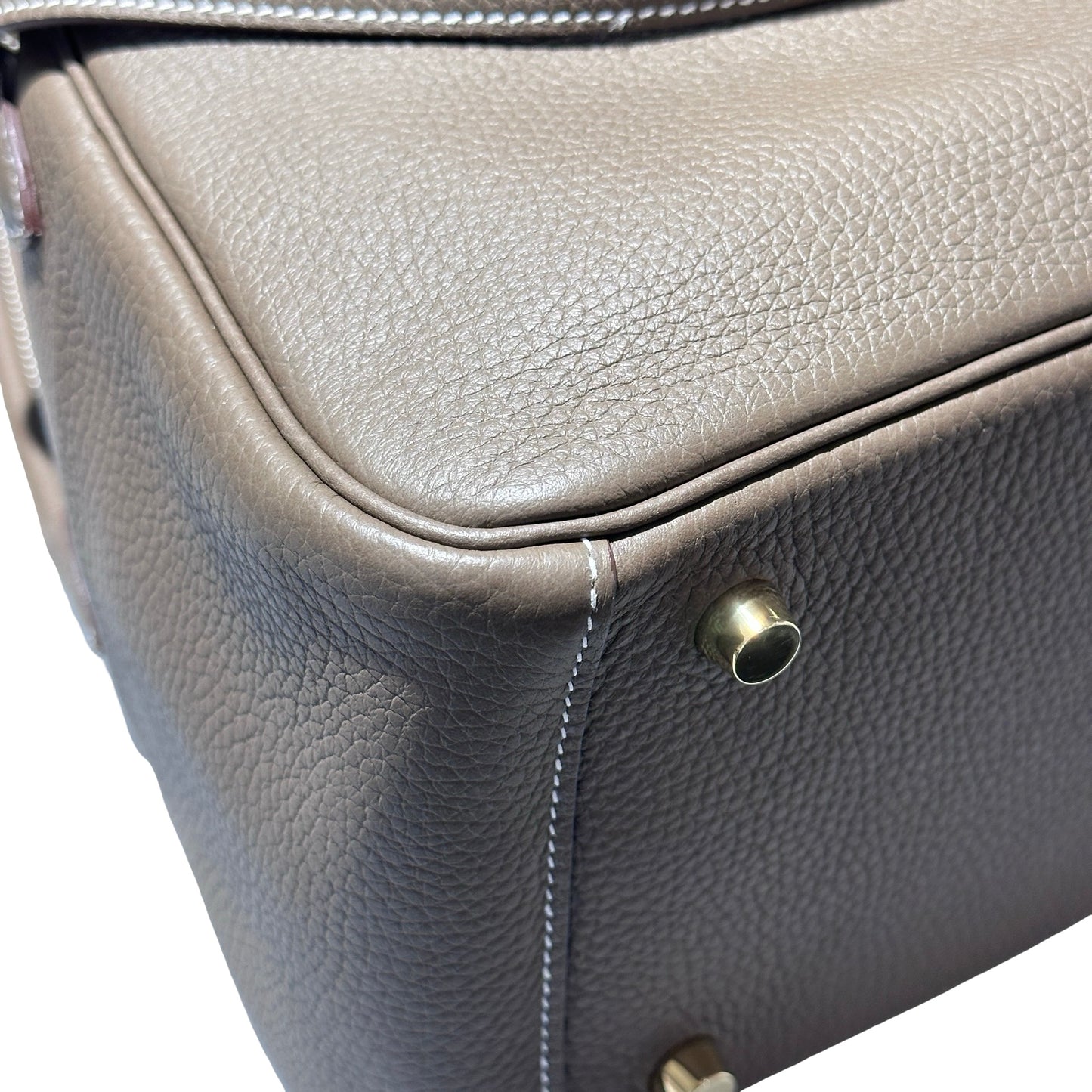 Used HERMÈS Lindy 26 Handbag Etoupe (18) GHW