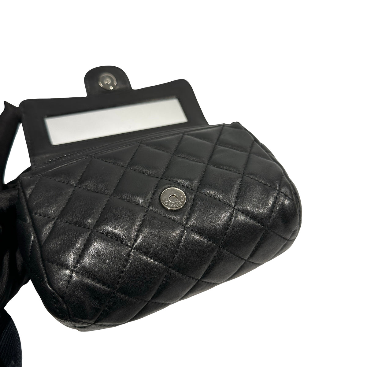 Used CHANEL Matelasse Lambskin Matelasse Pouch Black Burgundy