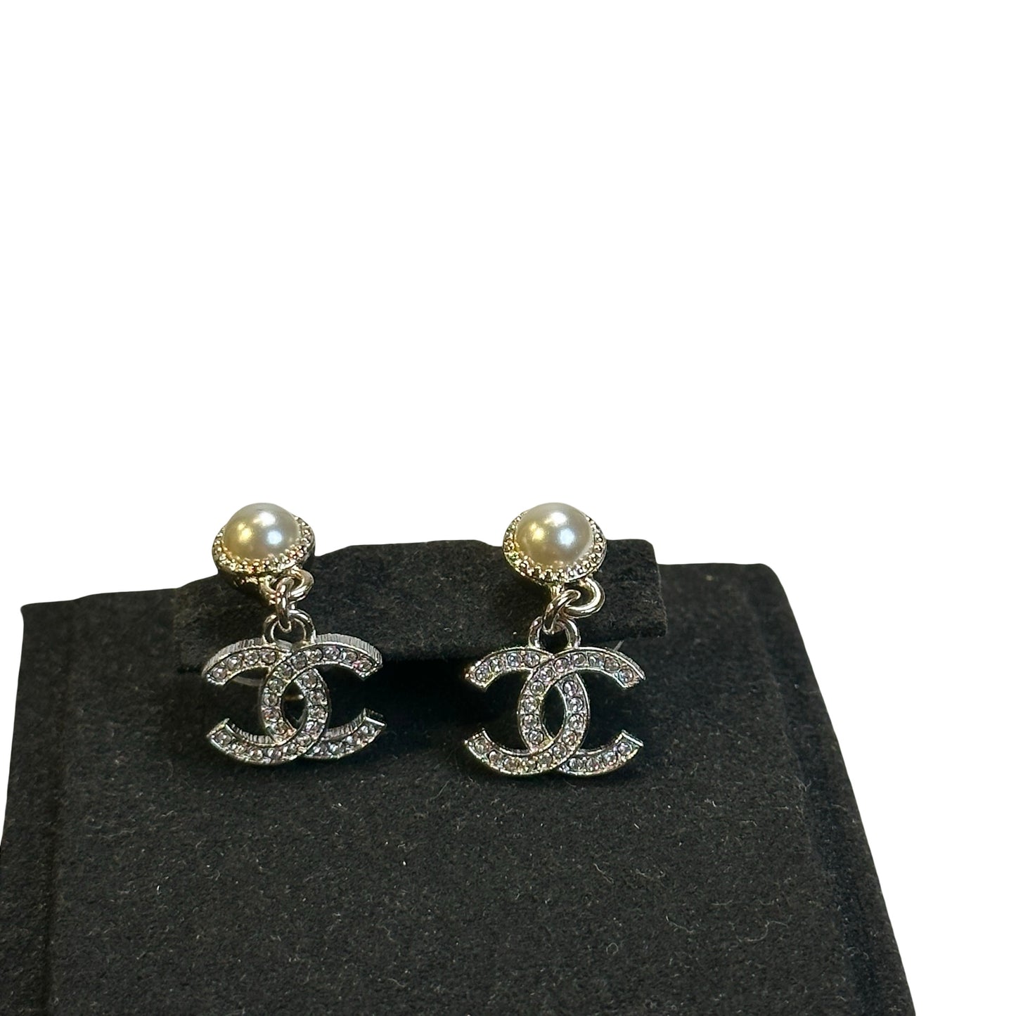 Brand New CHANEL Pearl Rhinestone CC Logo CC Earrings Earrings Gold Silver Pearl