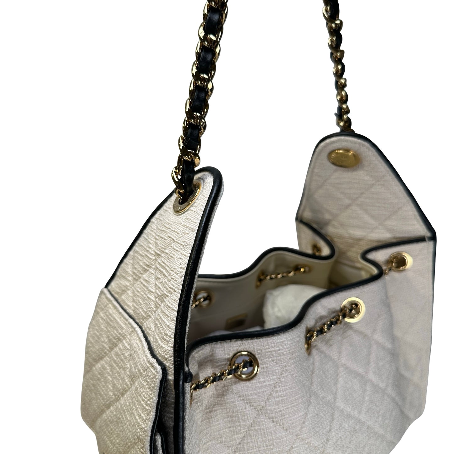 Used CHANEL Quilted Tweed 25 Bag Shoulder Bag White GHW