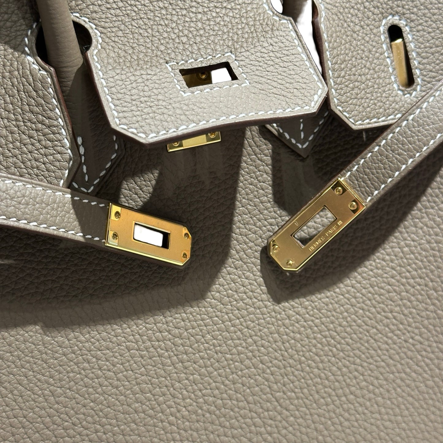 Brand New HERMES Togo Birkin Handbag Etoupe