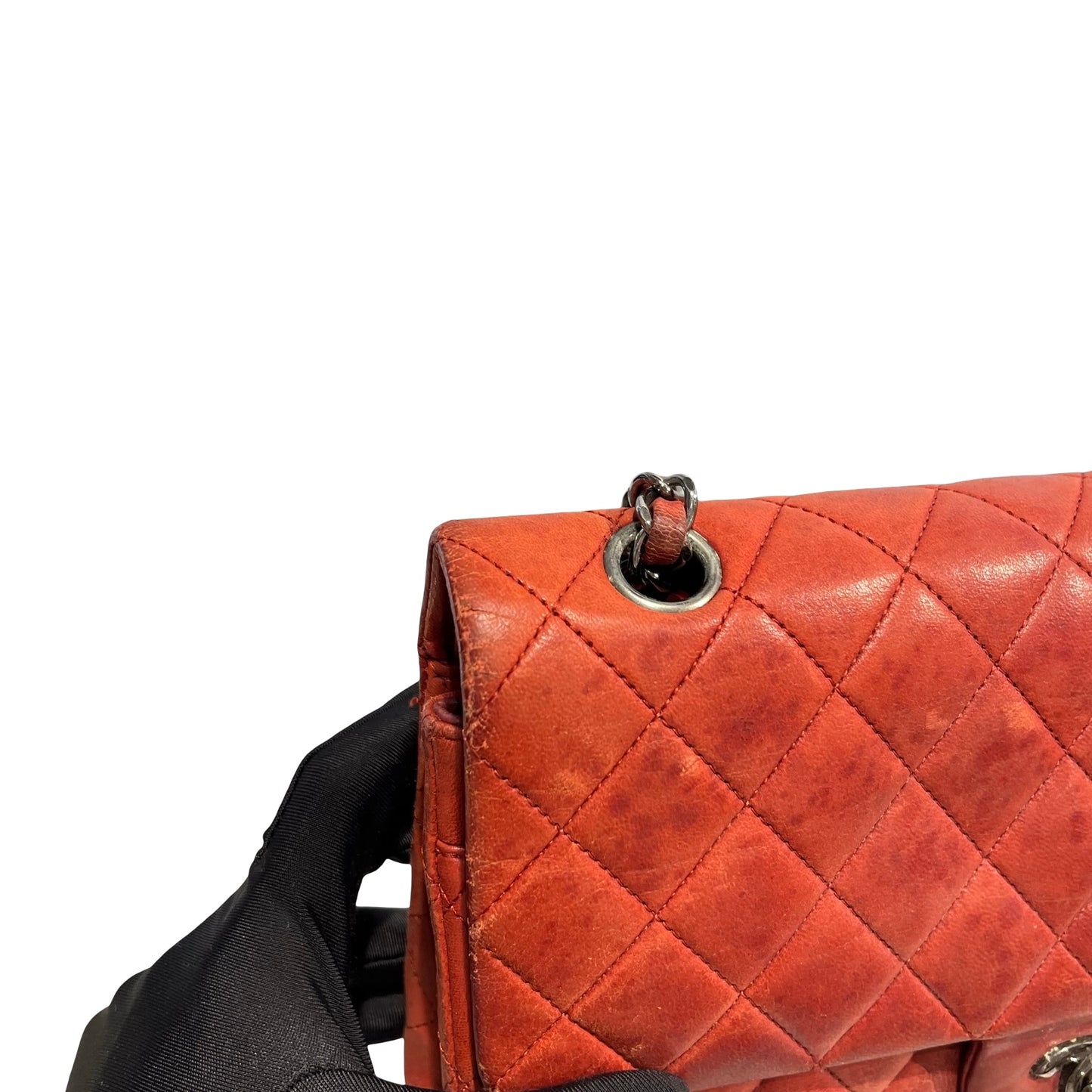 Used CHANEL Quilted Classic Flap Chain Shoulder Bag Red