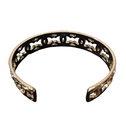 Used CHANEL Bracelet CC logo Accessories GHW