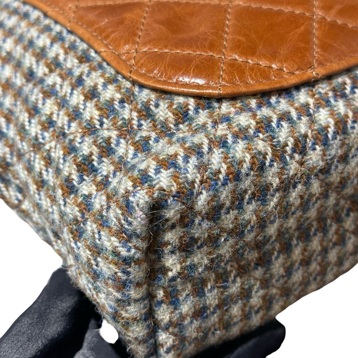 Used CHANEL Houndstooth Tweed Tabatiere Kiss Lock Chain Shoulder Bag Brown Blue Grey GHW