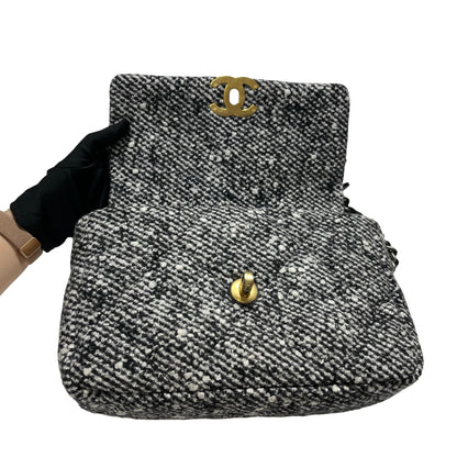 Used CHANEL Tweed Chanel 19 Handbag Black White
