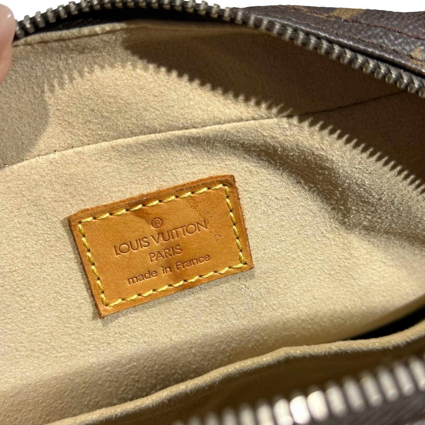 Used Louis Vuitton Manhatten PM Handbag