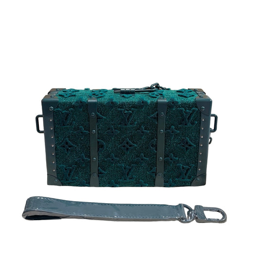 Used LOUIS VUITTON Monogram Tufted Soft Trunk Handbag Green