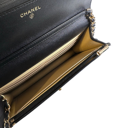 Used CHANEL Quilted Lambskin Wallet on chain Wallet on chain Black GHW