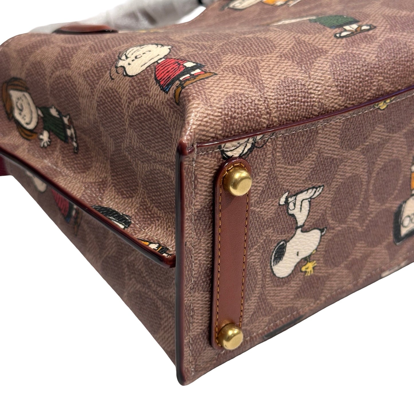 New COACH Canvas Coach X Peanuts Willow 18 Cross Body Bag Brown Red GHW