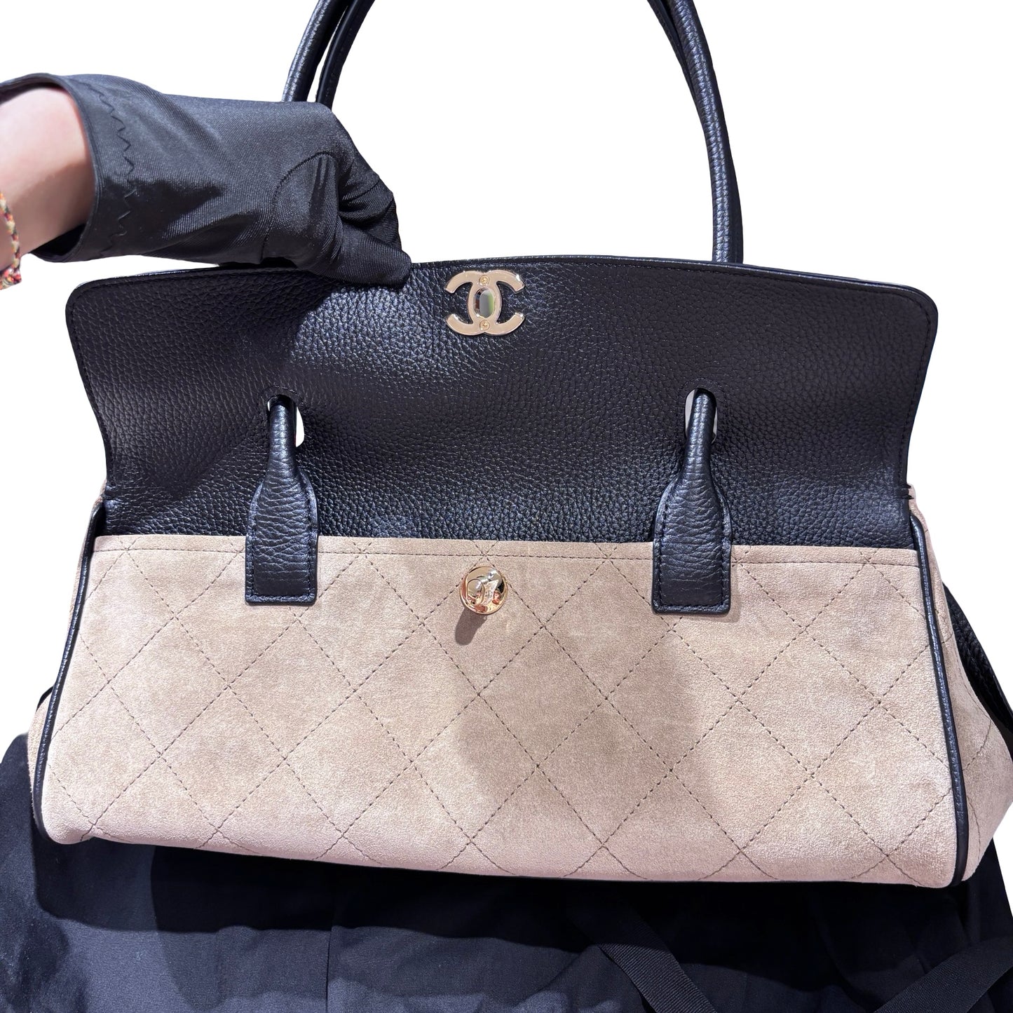 Brand New CHANEL Quilted Suede Leather Top Handle Flap Bag Shoulder Bag Beige Black